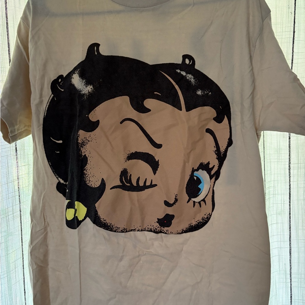 Betty Boop Cream and Black Wink Tee